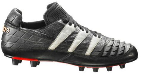 original predator football boots